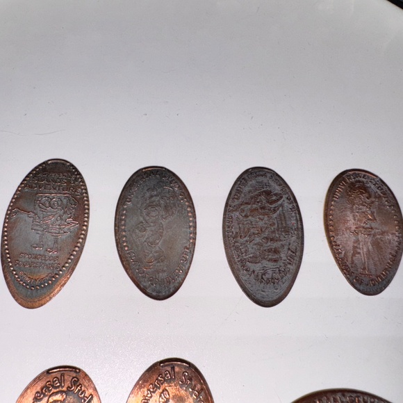 Universal Studios The Souvenir Pressed Penny Collector Booklet Limited Edition - Picture 5 of 15